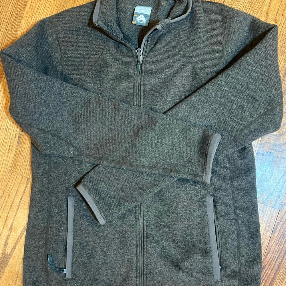 Nike ACG‎ Dark Gray Utility Jacket Women’s M